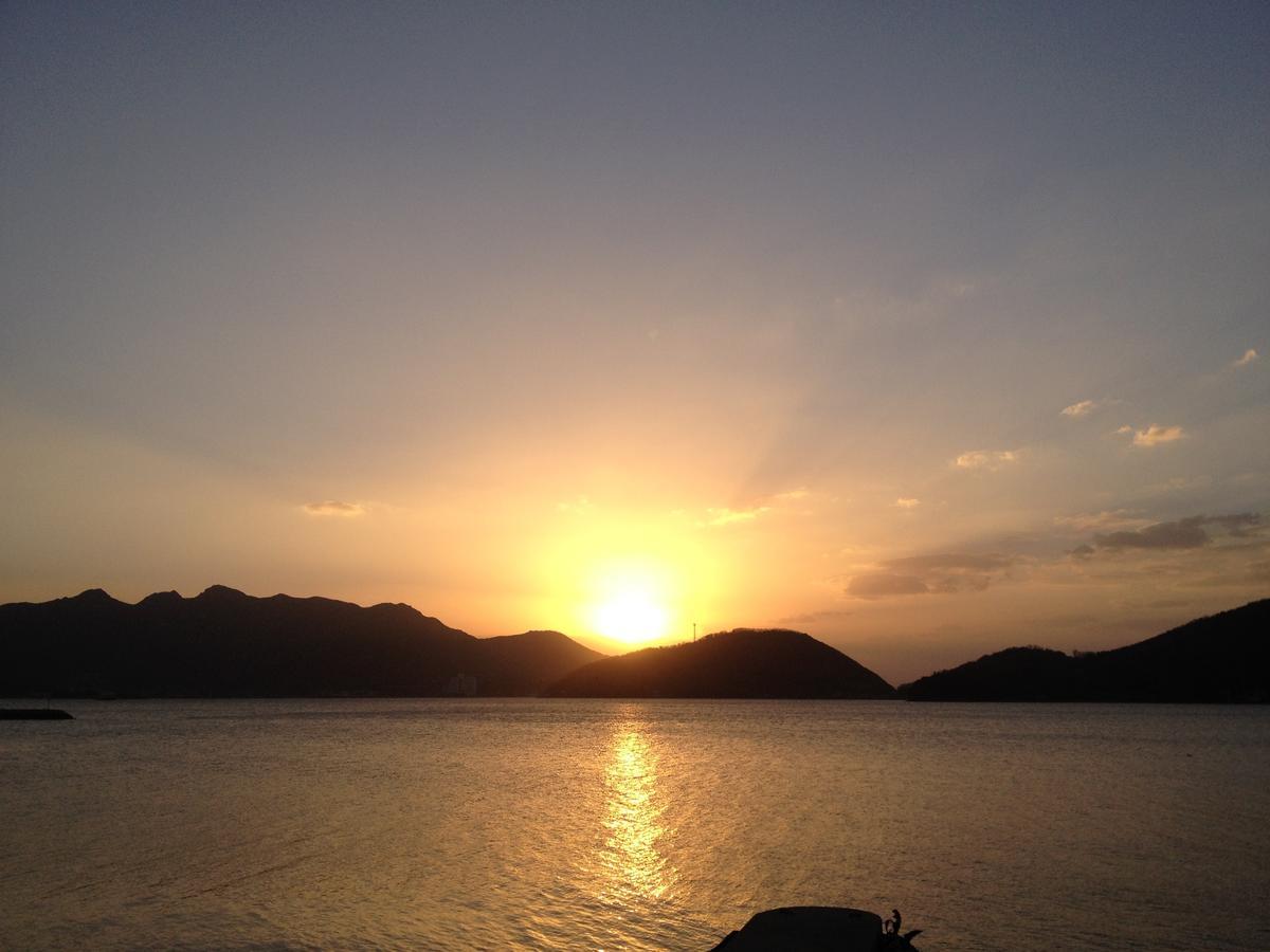Shodoshima Olive Youth Hostel Esterno foto