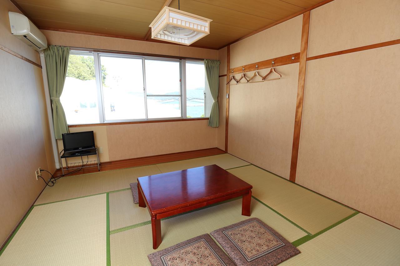 Shodoshima Olive Youth Hostel Esterno foto